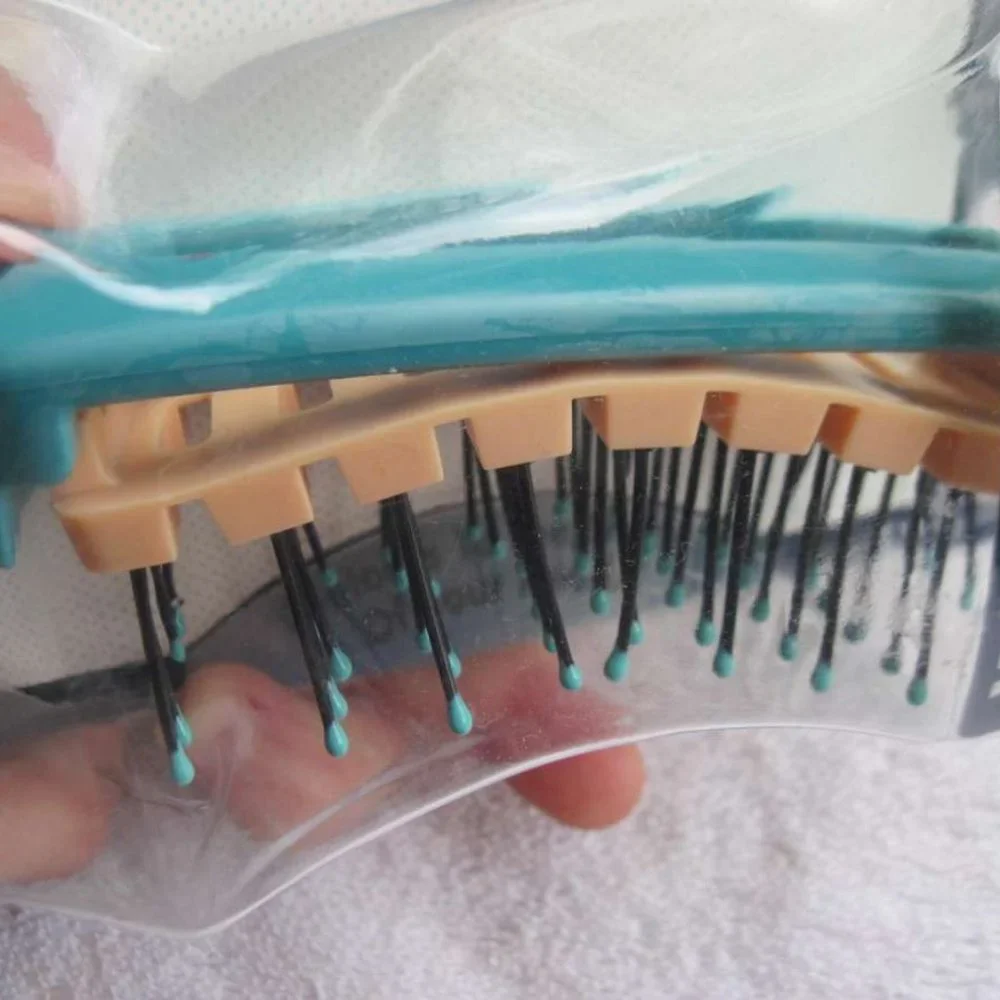 Goody Soft Contour Hair Brush 1996 Ouchless Flexible Pad Design Gentle Control